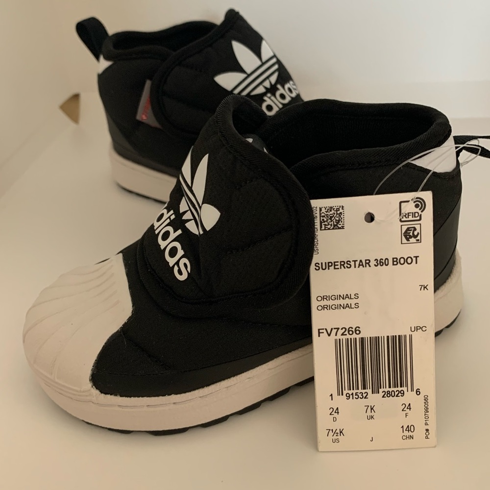 NWT- ADIDAS SUPERSTAR 360 BOOTS